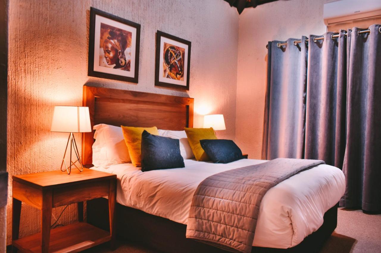 Inyamatane Luxury Lodge ヘイジービュー エクステリア 写真