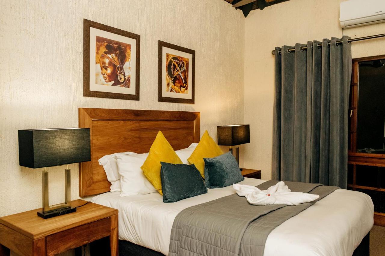 Inyamatane Luxury Lodge ヘイジービュー エクステリア 写真